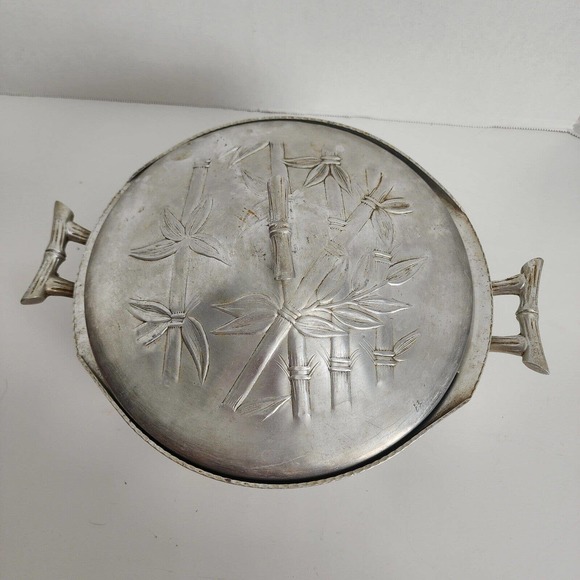 Everlast Forged Aluminum Hammered Bali Bamboo Casserole Large 1.5 qt Servewear - Picture 3 of 13